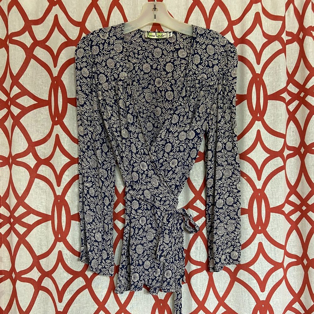 Loco Lindo Biasa Wrap Top Seashell Print